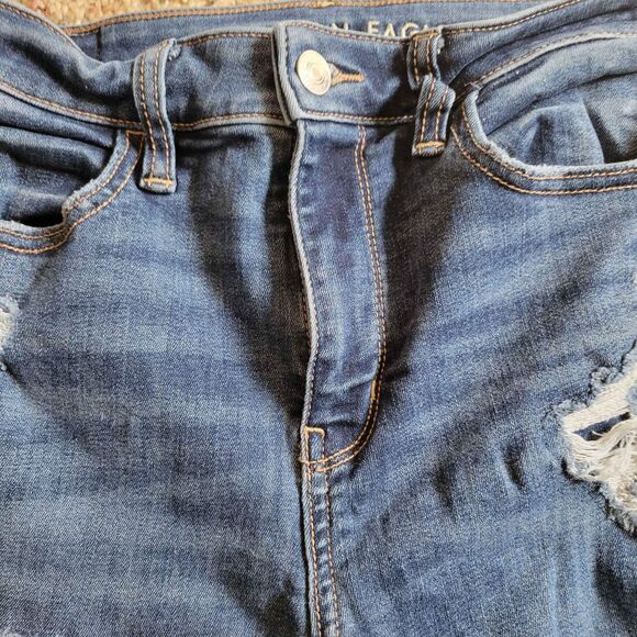 Women's Size 2 American Eagle Super Hi Rise Jeggings - Picture 4 of 7